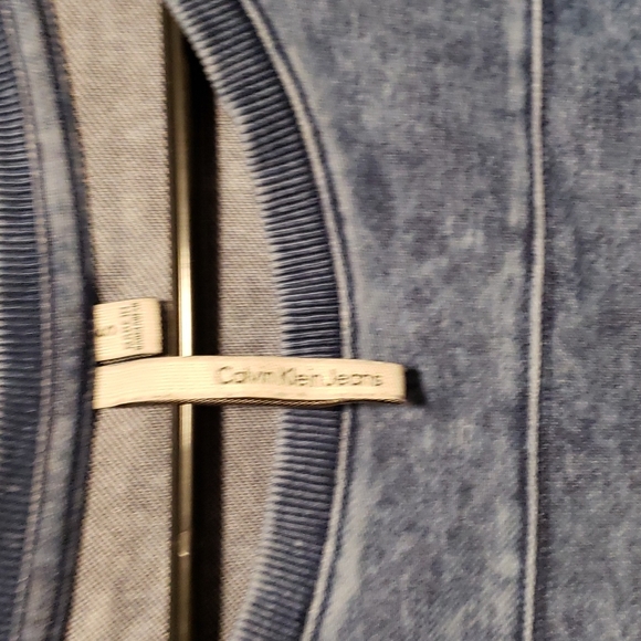 Calvin klein sweatshirt - Picture 2 of 3